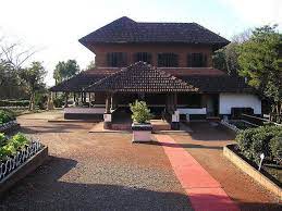 You can use jaalis in your home as partitions, doors, wall panels, in pooja rooms, furniture and ceiling designs. 41 Best Traditional Hindu House Ideas Indian Homes House Design Traditional House