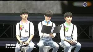He loves him and wants to live with him happily, even if yuan doesn't know him. Karry Wang Junkai Letter To The Fans Tfboys 3rd Anniversary Fan Meeting Beijing Tfboys çŽ‹ä¿Šå‡¯ Youtube