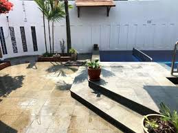 Bantal guling villa bandung offers free newspapers, a terrace, and laundry facilities. Villa Rumah Ibu Dago Bandung Kota Bandung Price Address Reviews