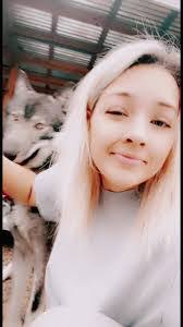 Lisa Sullins's Instagram, Twitter & Facebook