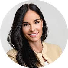 Donna Toth's Instagram, Twitter & Facebook