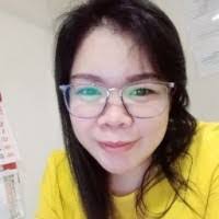 Rosie Bernal's Instagram, Twitter & Facebook