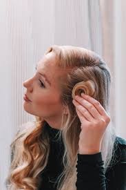 Curl a damp piece of hair beginning at the end and working up toward the scalp. Pin Curls Hair Tutorial How To Make Your Curls Stay All Day Brunch On Sunday
