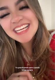 Vídeos de Daphne🪼 (@daphneescobar__) con «original sound