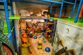 Atrakcje w jeleniej górze sama jelenia góra, jak i jej okolice to bardzo atrakcyjny obszar dla turystów. Szklarska Poreba Karpacz Kowary Czyli Atrakcje Dla Dzieci W Sudetach Wiola Woloszyn