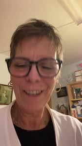 Follow me @ruffedgewellness 22. I’m now taking consultation appointments  for Non- toxic skincare and makeup/ certified organic, Skin/hair serums w/  therapeutic grade oils, private, Yoga classes for ...