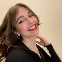 Lisa Genovese's Instagram, Twitter & Facebook