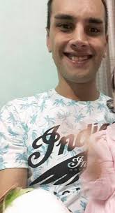 Desesperada búsqueda en La Plata: un hombre fue a buscar a su hija al  colegio y nunca volvió