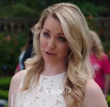 New orleans is a drama about the local field office that investigates criminal cases involving military personnel in the big easy, a city known for its music, entertainment, and decadence. User Blog Cedjunior Nadine Bancroft Ncis New Orleans The Female Villains Wiki Fandom