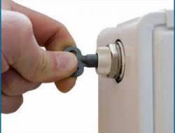 Dogalgaz petek vanaları nasıl ayarlanır konularında pratik bilgiler. Kalorifer Peteginin Havasi Nasil Alinir Ozel Kombi Servisim