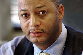 Craig Curry's Instagram, Twitter & Facebook