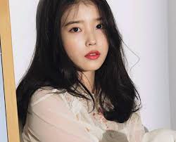 You're braver than you believe, stronger than you seem, and smarter than  you think. Keep your face to the sunshine and you cannot see a shadow. 💖  #IU #아이유 #LeeJiEun #이지은