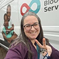 Lost a little blood today!🩸” Anna was recently able to donate blood for  her 7th time—what started as a resolution in 2021 during a month long  running challenge has turned into a
