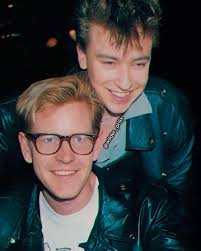 I remember when once I posted this pic one year ago, but it was in B&W, so  here's the color version. 🧡✨ • • #depechemode #alanwilder #alanwilderfans  #alanwilderdepechemode #alanwilderforever #alanwilderrecoil #recoil  #recoilalanwilder #