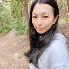 Importance of prayer and background checks when moving to a new apartment