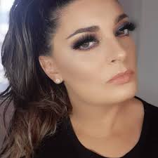 His eyes looked like that for a week now. Tatiane Petry Home Facebook