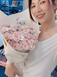 Congrats Miss Heidi Choy 同Eric 哥哥多謝Miss Heidi 搵Travis 同Torres 花仔👦🏻  兩個都係第一次， 做得唔好， 真係唔好意思😆 不過兩個第一次有咁ge 表現都叫唔錯， 起碼笑住行足全程， 係行到後面唔知要點好，  但最後都交到對介子去新郎手上， 已經very good👍 Miss ...