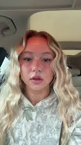 Macy Potts's Instagram, Twitter & Facebook