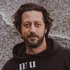 Adam Cullen: Am I a danger to my community in Estonia as a US citizen?