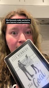 Elle Kennedy Lesbophobic