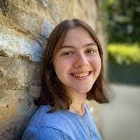 Caroline Delong's Instagram, Twitter & Facebook