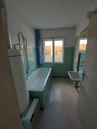 Die wohnung bietet viel platz und ist ideal für die junge familie. 2 Zimmer Wohnung Zu Vermieten Nahe Burghausen Wanghausen Gemeinde Hochburg Ach 84489 Kr Altotting Burghausen Mapio Net