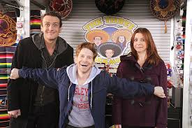 Some of the names he named throughout his videos and social media posts are tom hanks, steven speilberg, james gunn, kathie griffith, and seth green. Bild Zu Seth Green Bild Alyson Hannigan Jason Segel Seth Green Filmstarts De