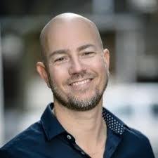 Mark Askin's Instagram, Twitter & Facebook