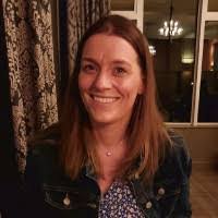 Amanda Hehir's Instagram, Twitter & Facebook