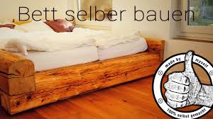 Manche aufgaben lachen einem täglich ins. Made By Myself Bett Aus Alten Balken Selber Bauen Facebook
