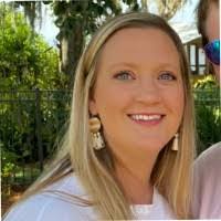 Shannon Faust's Instagram, Twitter & Facebook