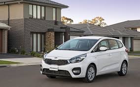 Descargar fondos de pantalla Kia Rondo, 2017, 4k, coches nuevos ...