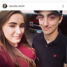 Who has the best chicken cutlet grinder in Torrington?