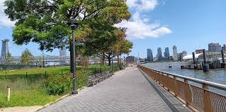 NYC Ferry Restaurant Tour, Part VII: Lobster Pound (South Brooklyn Route to  Red Hook) | by Mark Fleischmann | Medium