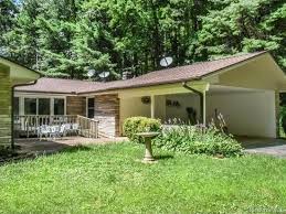 33 Upper Saw Branch Rd Candler Nc 28715 Mls 3356232 Zillow North Carolina Homes Candler Zillow