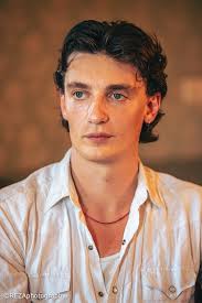 Hardwicke Circus: The Prison Gig