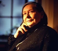 Maureen Howard's Instagram, Twitter & Facebook