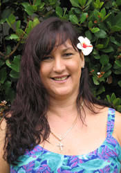 Debra Piro's Instagram, Twitter & Facebook