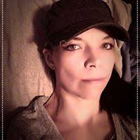 Nina Wallace (saturnzlyte)