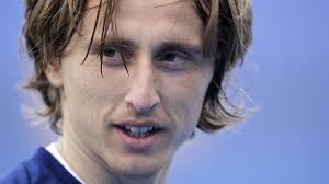 Looks like alot of short guys with hair when jubilating 8. Avb Modric Must Focus Eurosport