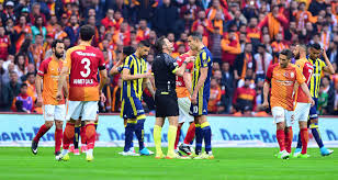 Haftasında fenerbahçe'yi 1– 0 mağlup etti. Galatasaray Fenerbahce 0 1 Mac Ozeti