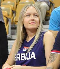 Jokic married his girlfriend natalija macesic on saturday in his hometown of sombor, serbia. Nikola Jokic Girlfriend Natalija Macesic Image Celebrities Infoseemedia