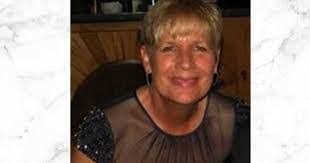 Candace Crowe's Instagram, Twitter & Facebook