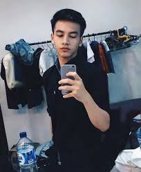Beginilah gaya jefri nichol lagi pamer otot dengan bertelanjang dada. 15 Jefri Nichol Ideas Dear Nathan Celebrities Boy Celebrities