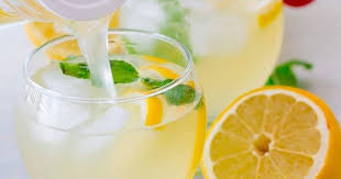 Citronnade Maison Ou Limonade Au Citron Recettes De Cuisine Citronnade Maison Et Citronnade