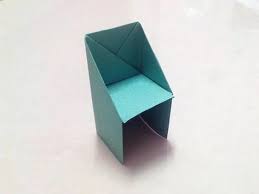 Ein geldschein kann so viel mehr sein als ein plattes rechteck! Geschenk Zum Einzug Stuhl Aus Geld Falten Youtube Origami Chair Origami Easy Origami Human