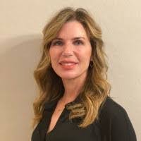 Traci Russell's Instagram, Twitter & Facebook