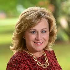 Maryellen Clyne's Instagram, Twitter & Facebook