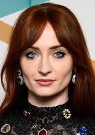 Betsy Nolan's Instagram, Twitter & Facebook