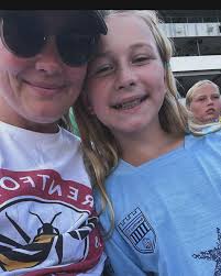 They are off to 7th & 4th grade! ❤️✌️